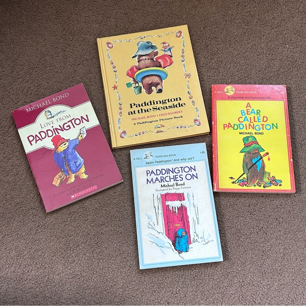 4 Paddington Bear Books 3 Chapter, 1 Childrenâs Nice Condition Vintage